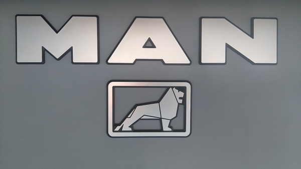 MAN